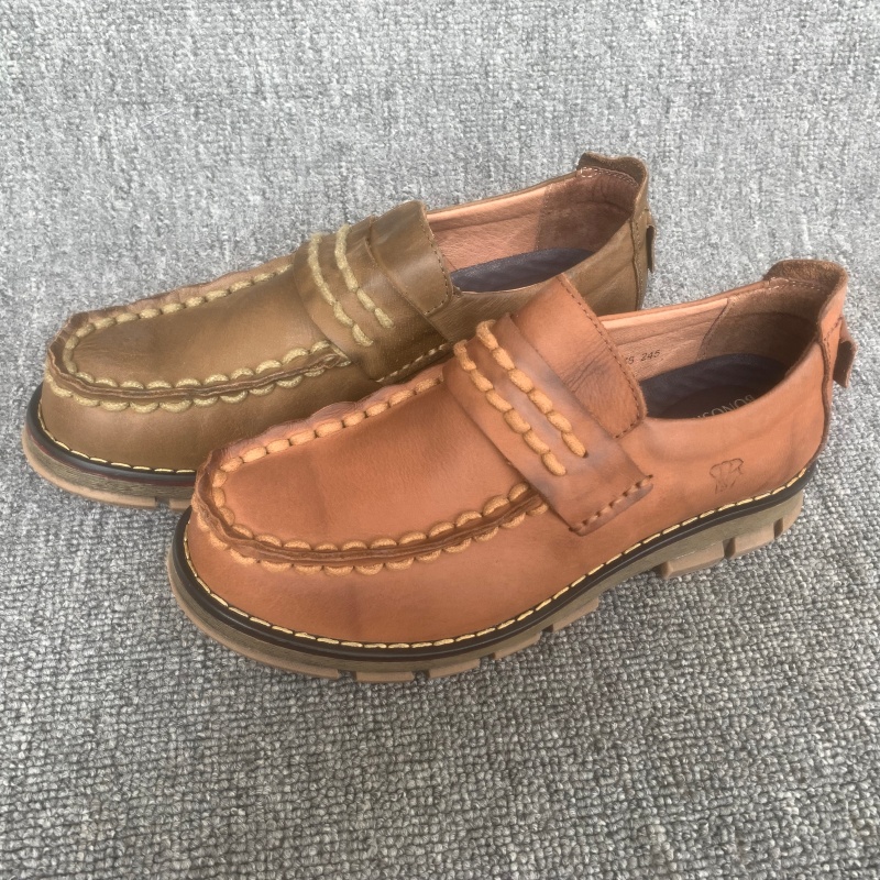 尾货清仓春秋透气纯手工休闲皮鞋