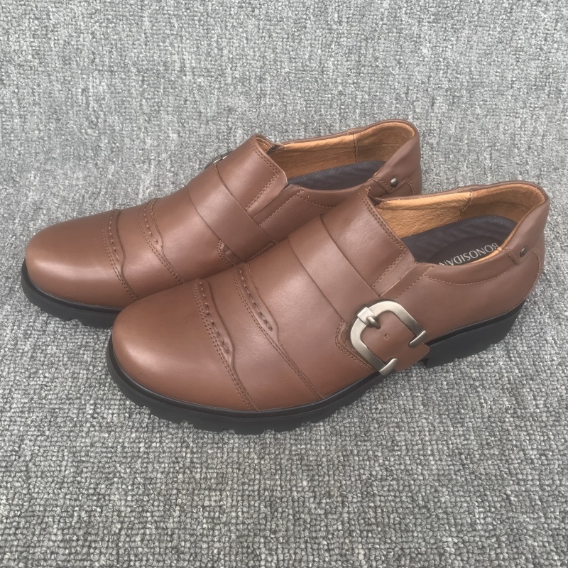 尾货清仓真皮男鞋春秋透气搭扣特价清仓中老年休闲皮鞋厚底低帮鞋