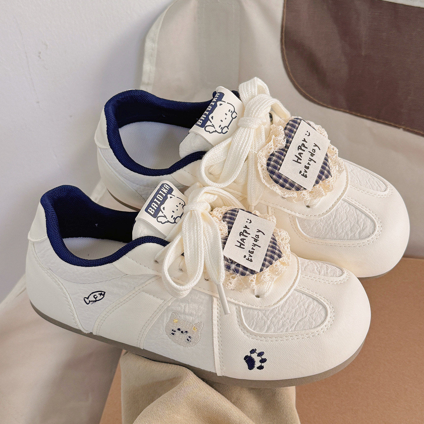 小众可爱小白鞋女2026新款春款板鞋配裙子的鞋子百搭德训鞋,女鞋,德训鞋,淘宝优惠券,粉丝福利购,淘宝优惠卷