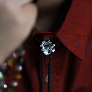 TIE西部 花朵波洛领带女仿羊皮感领绳BOLO 桃花坞里 复古简约小款