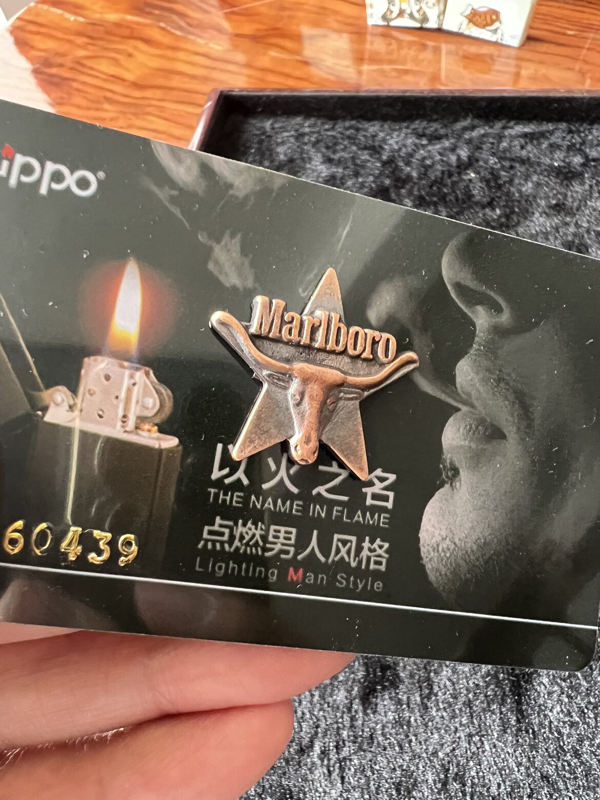zippo紫铜日牛贴章 1:1复刻 实物拍摄