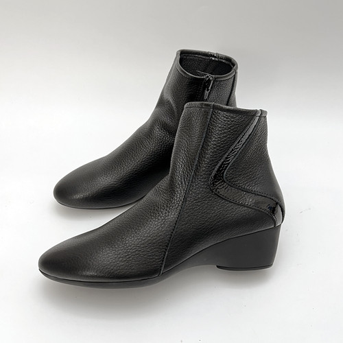 不累脚的牛皮短靴软面软底舒适