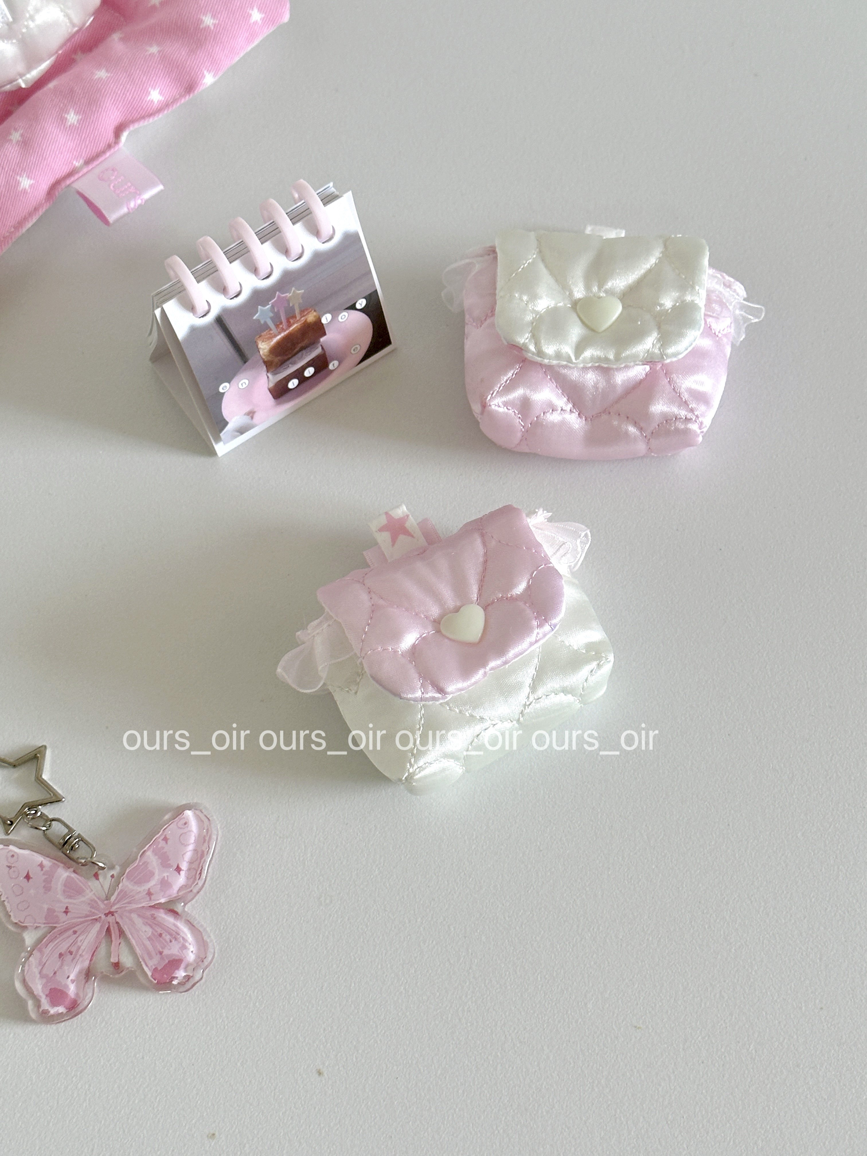thumbnail for ours_oir|Satin love ballet girly ins handmade padded headphone bag apple universal Korean system