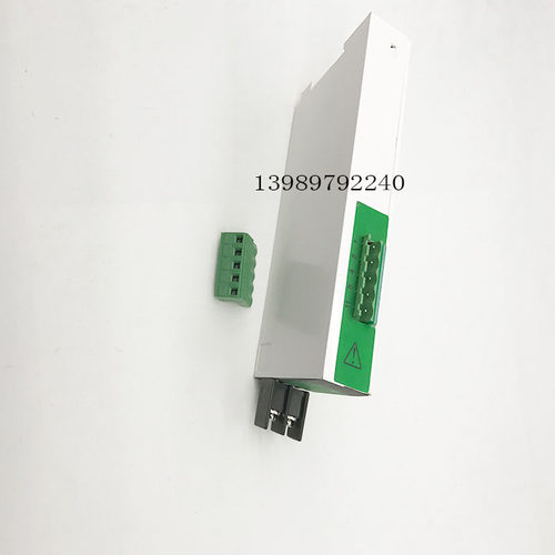 优质交流电流变送器 AB8001-7B0信号输入AC0-5A 输出DC4-20MA220v