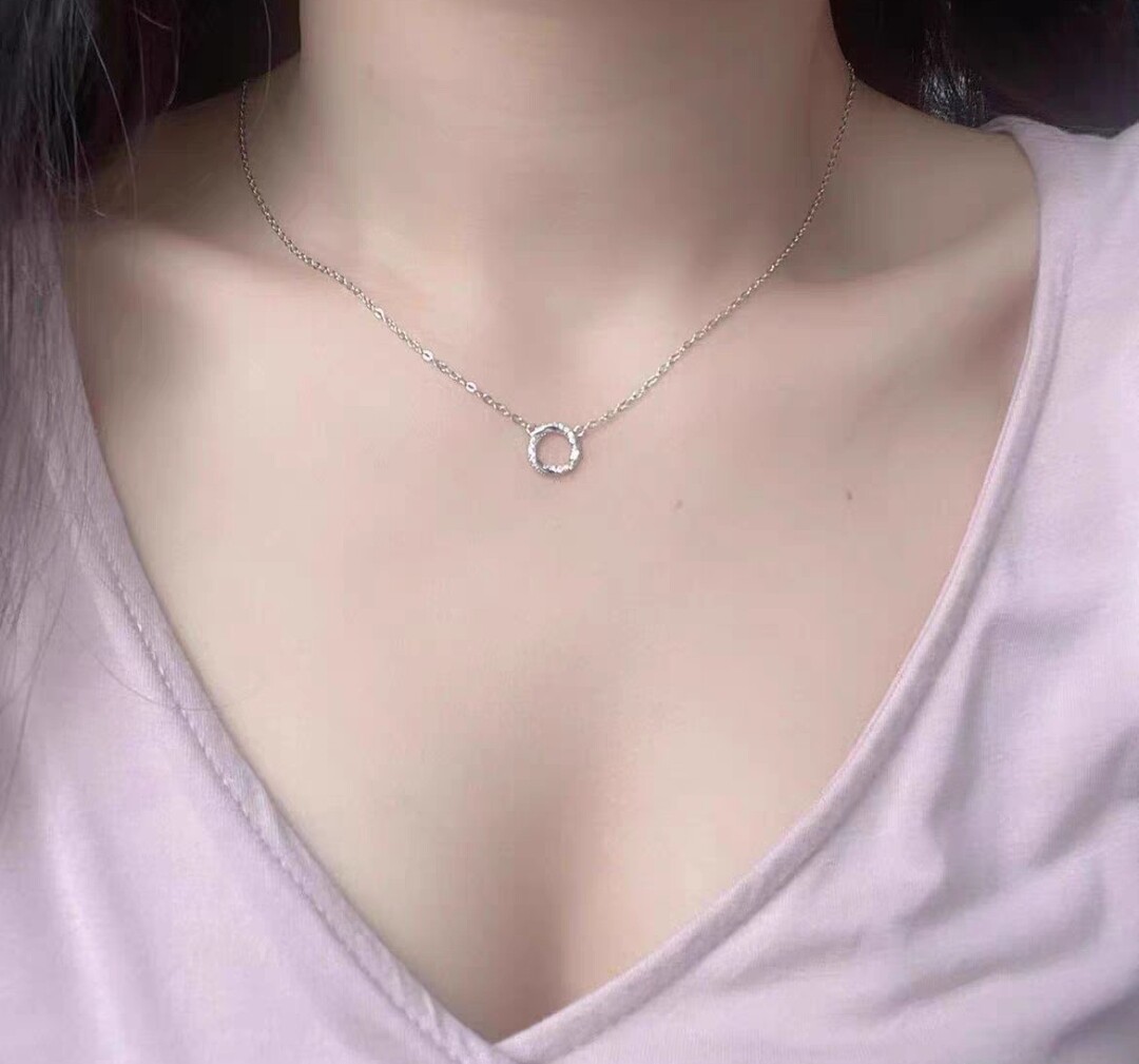 999纯银莫比乌斯圆环纯银项链女款轻奢小众锁骨链生日礼物送闺蜜