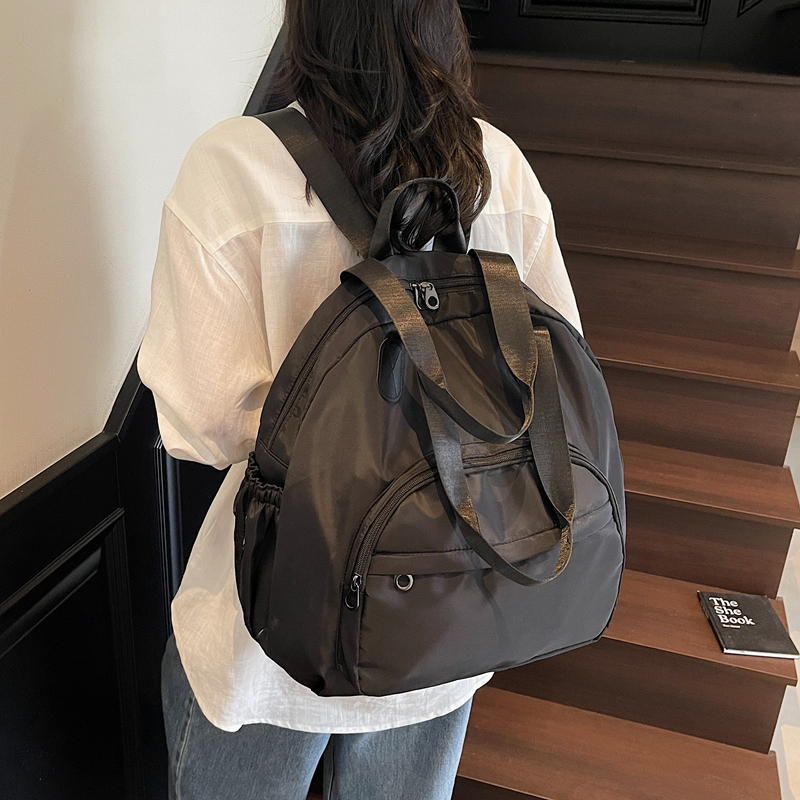 2025新款潮牌双肩包女包尼龙布包轻便休闲单肩大容量旅行背包书包
