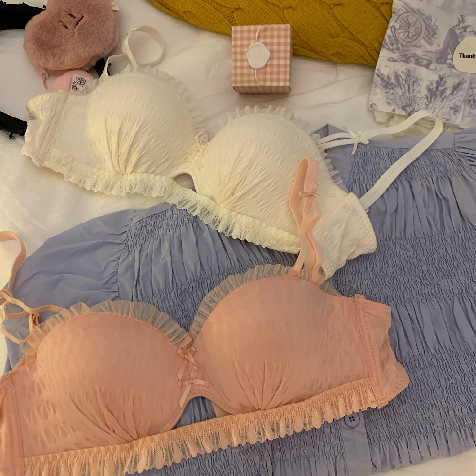 半杯内衣女小胸聚拢显大无钢圈防下垂少女纯欲性感蕾丝文胸罩套装