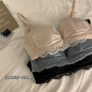 无痕缎面内衣女小胸聚拢显大无钢圈防下垂白色蕾丝文胸罩套装 新款