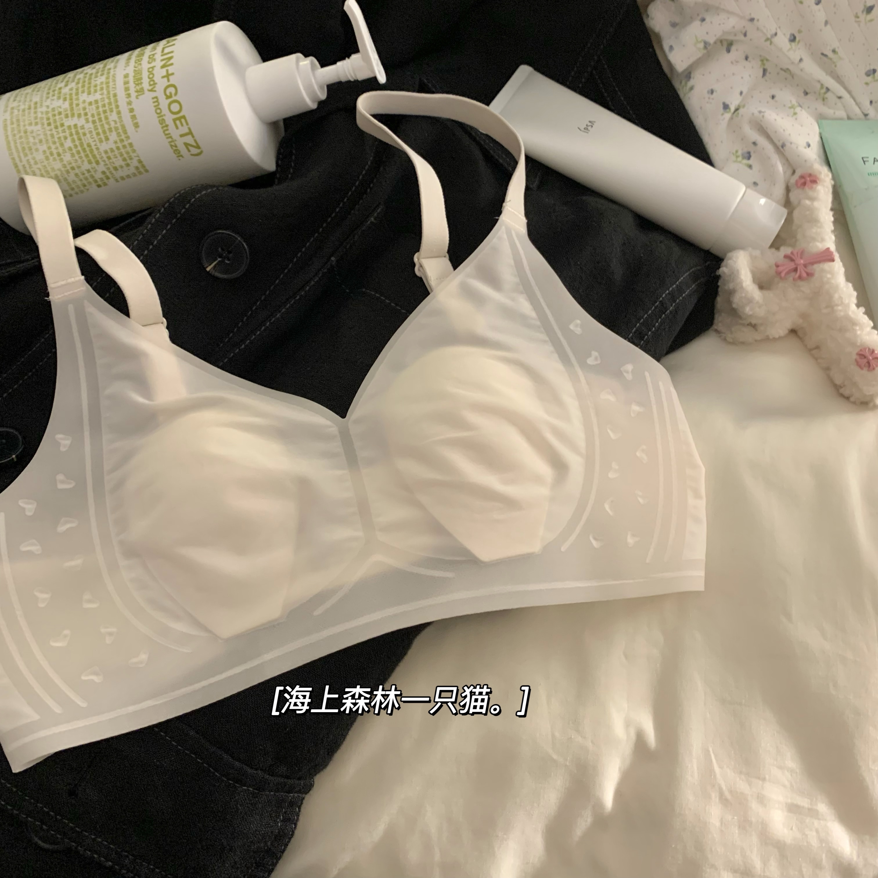 少女兔耳朵大胸显小夏季内衣~~