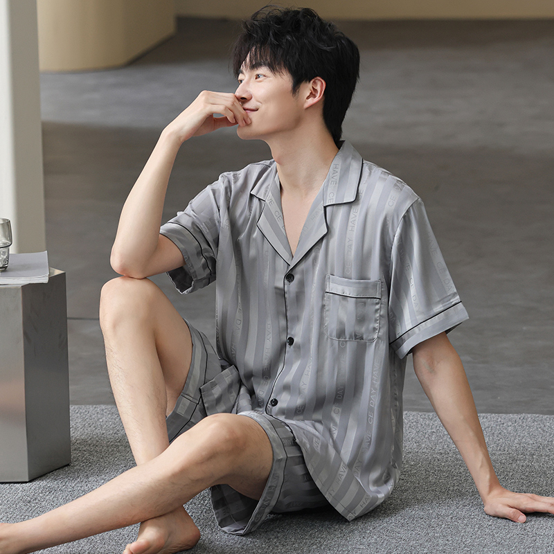 睡衣男款夏季冰雪丝2025新款开衫短袖短裤套装大码夏天爸爸家居服