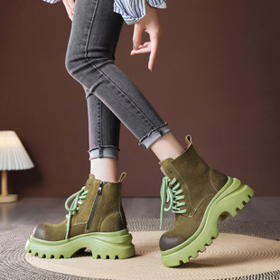 厚底马丁靴女秋冬新款英伦风磨砂真皮机车靴时尚粗跟休闲短靴