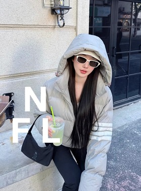 【NEW FOOLLAND】纽约高街tb2024冬简约经典条纹装饰羽绒服2色入