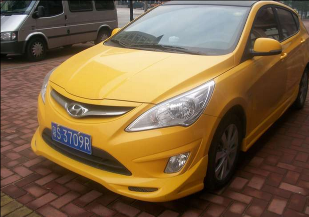 pp塑料10-13款两厢瑞纳小包围改装 11/12瑞纳前后唇侧裙大尾翼