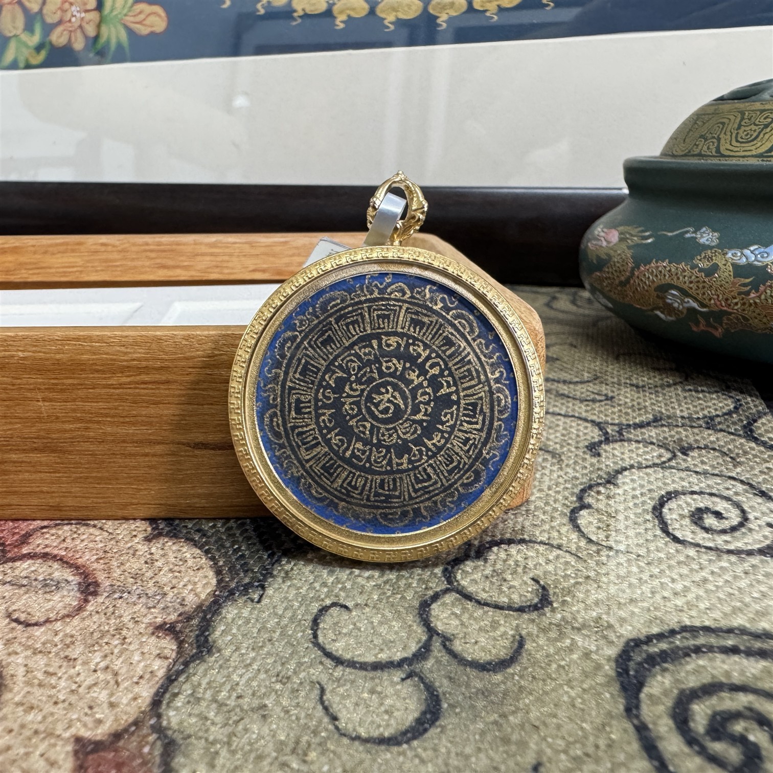 【K001204】西藏热贡尼泊尔纯手绘六字真言唐卡吊坠3.5