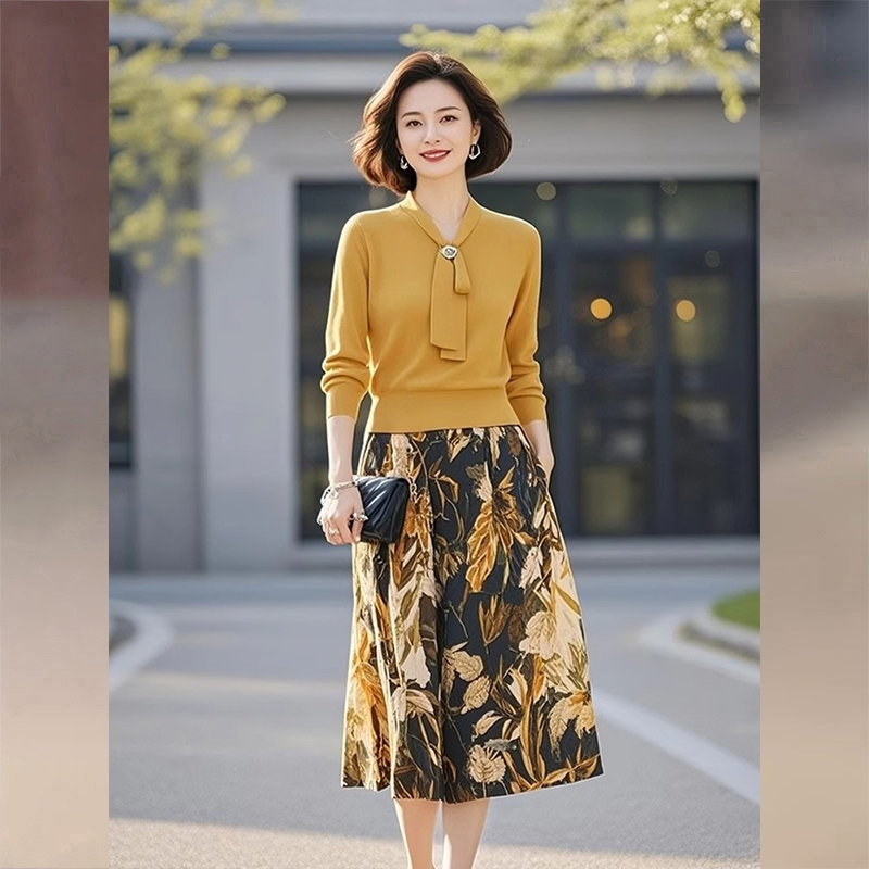 素雅订制女装原创品牌店高级感系带领针织上衣女印花半身裙两件套