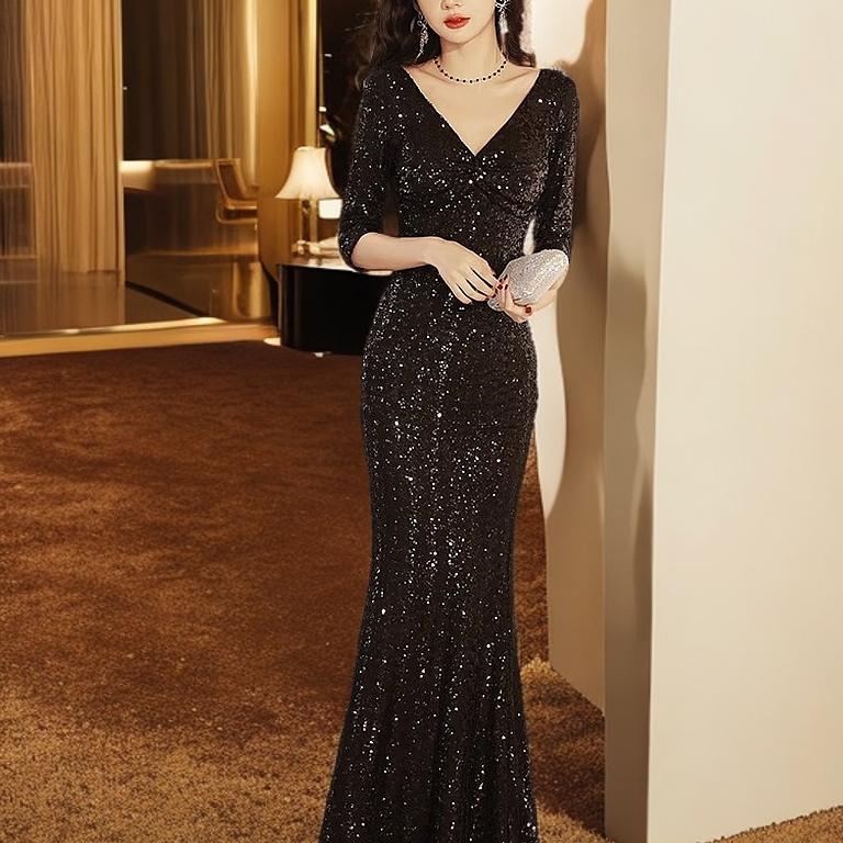 2025新款高级感亮片深v领礼服