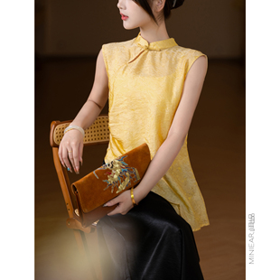 此中新中式美学定制“金缕流萤”真丝人丝/暗纹提花/修身盘扣上衣