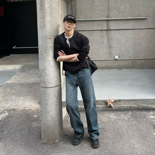 XMOBSTUDIO直筒复古蓝色牛仔裤