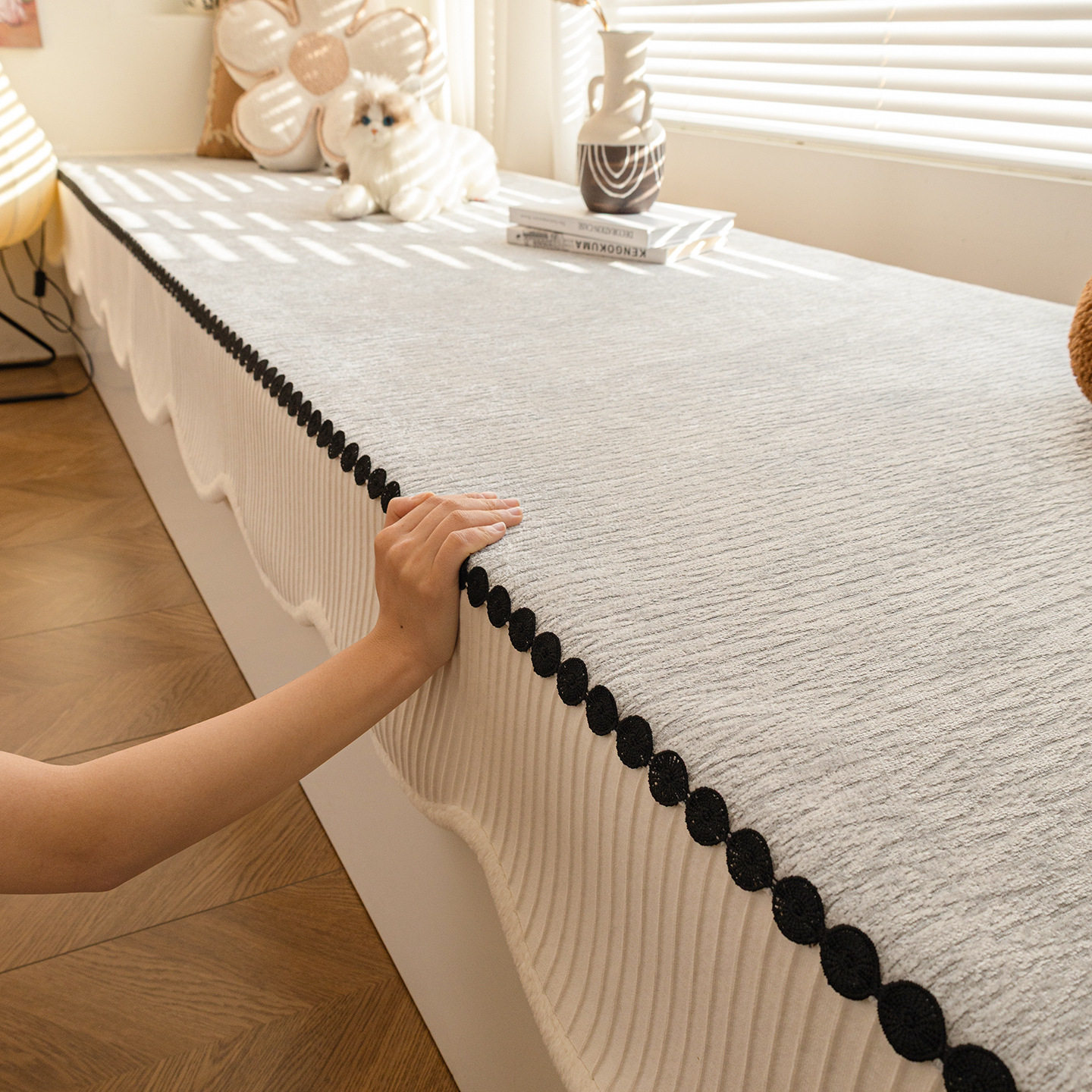 轻奢高级感雪尼尔飘窗垫卧室阳台窗台防滑盖布垫2026新款四季通用,居家布艺,飘窗垫,淘宝优惠券,粉丝福利购,淘宝优惠卷