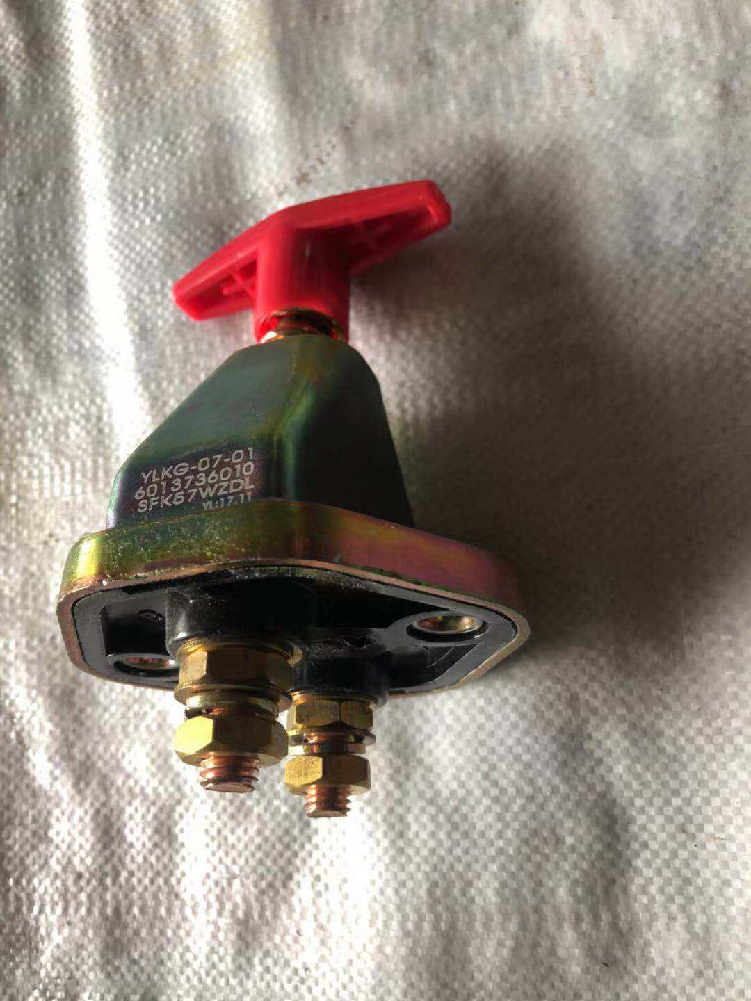 时风汽车配件风顺 电源总闸铜 风驰1800 2000柴油货车断电开关