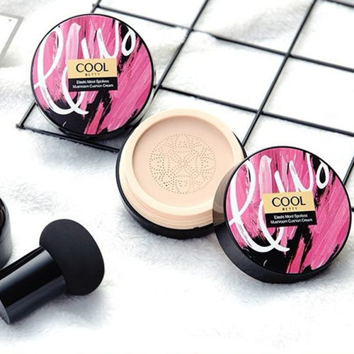 俏美人修饰肤色保湿气垫霜