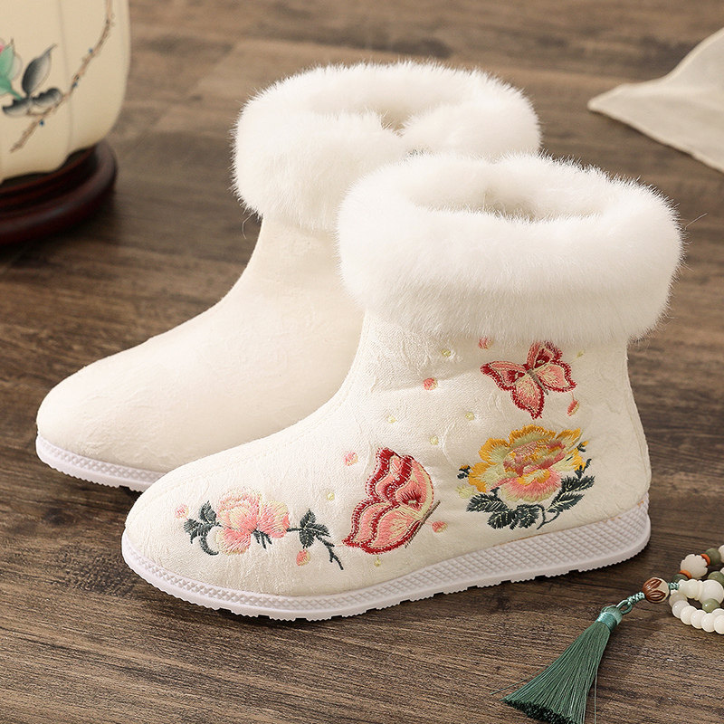 女秋冬季加绒汉服鞋子平底保暖低跟古风靴青年古装可爱绣花短筒靴,女鞋,时装靴,淘宝优惠券,粉丝福利购,淘宝优惠卷