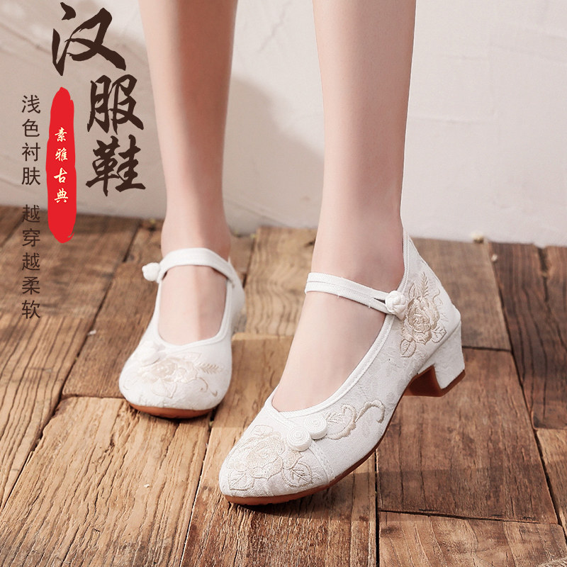 百搭旗袍刺绣汉服增高老北京布鞋图片