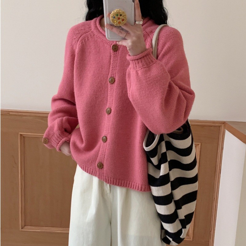 韩版简约复古卷边纽扣毛衣开衫女宽松休闲百搭插肩袖针织外套秋冬