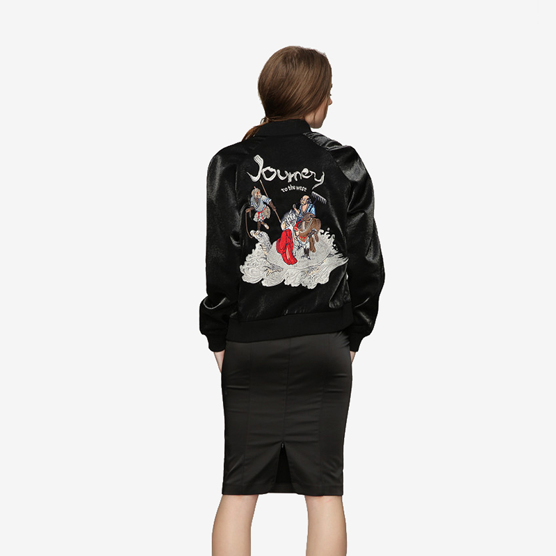 CLOOOUDS重工刺绣黑色夹克外套