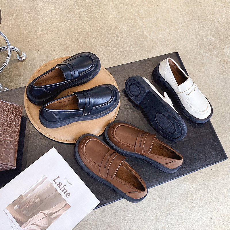 软底圆头平底乐福鞋女单鞋2026春季新款英伦风复古小皮鞋JK制服鞋