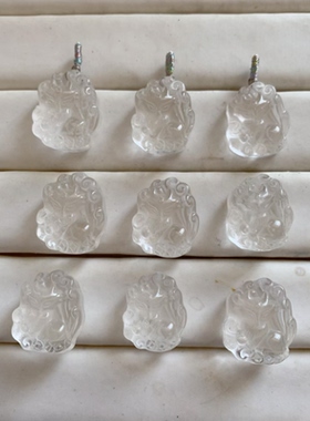 天然白水晶九尾狐项坠女狐狸牌吊坠孔大小不一有棉体项链挂件配件