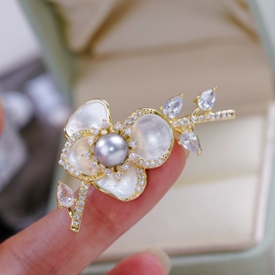 梅花款 DIY珍珠配件 珐琅工艺铜厚镀金微镶锆石典雅胸针胸花半成品