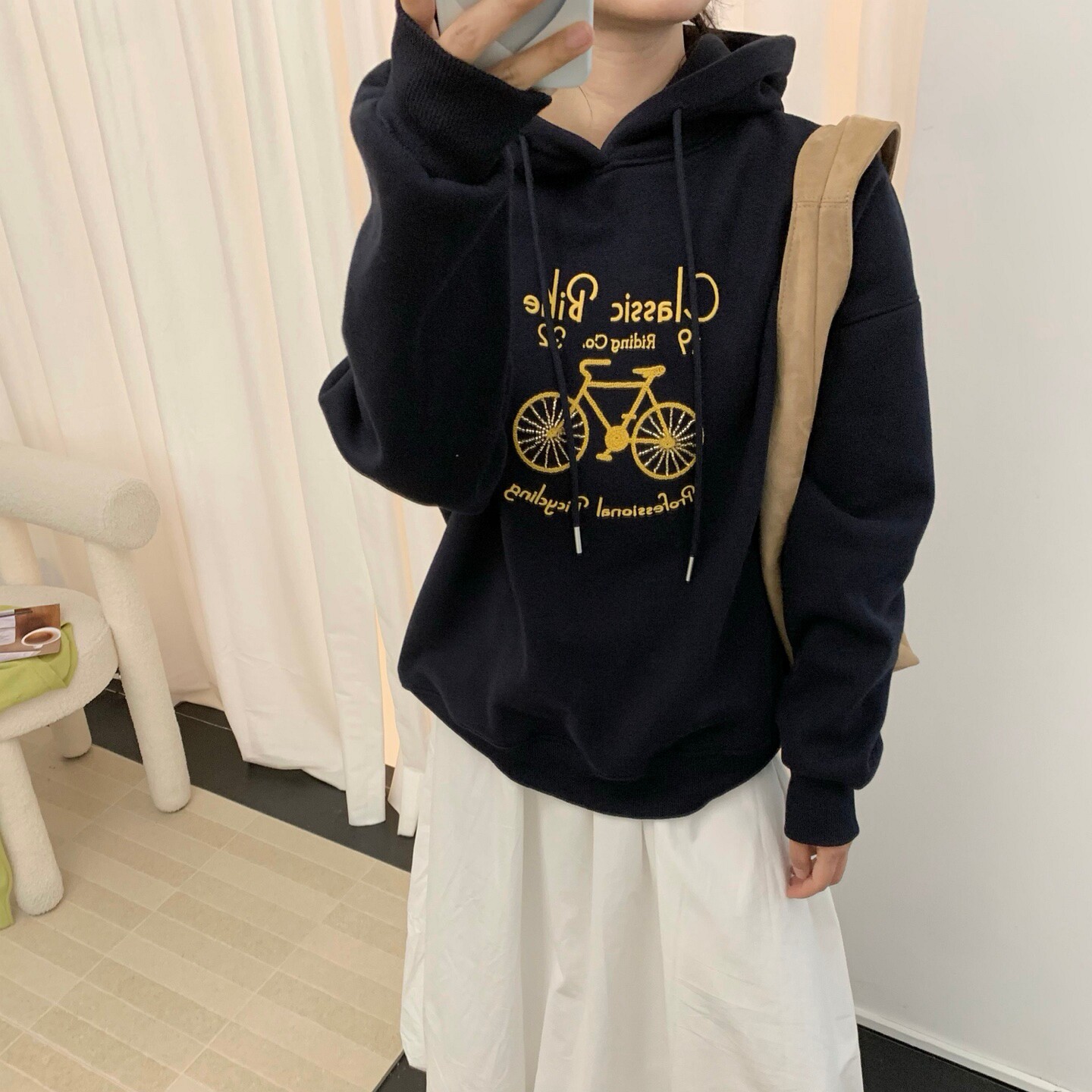 卡通珠绣浅灰色连帽卫衣女中长款