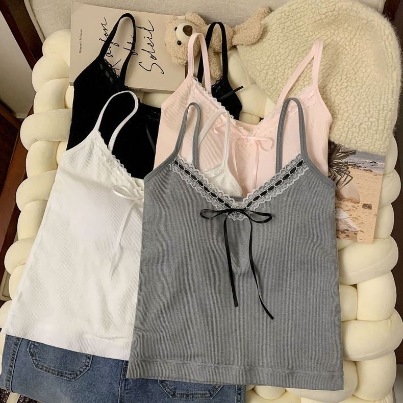 纯欲蕾丝边加绒加厚吊带保暖背心女秋冬内搭带胸垫百搭打底衫上衣
