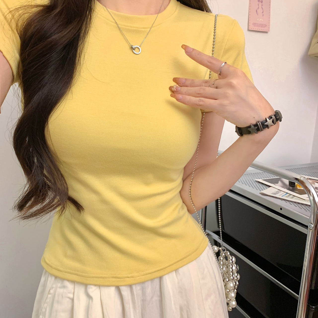 纯欲风性感辣妹正肩短袖T恤女小个子内搭修身显瘦外穿打底上衣夏