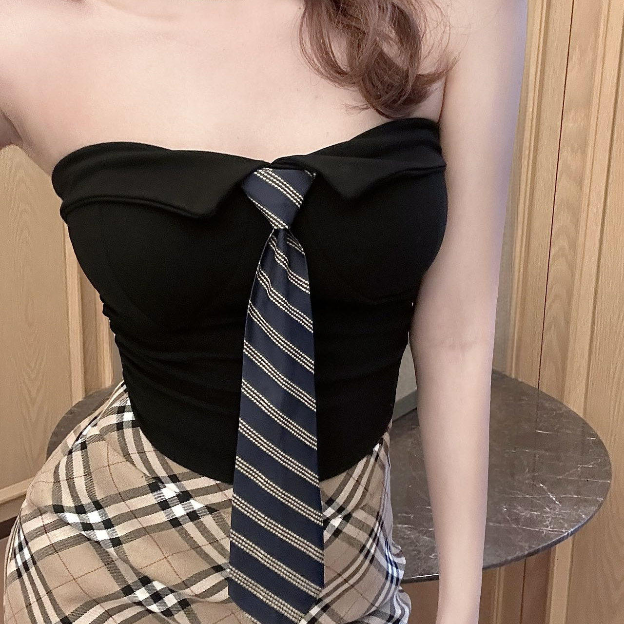 学院风翻领带抹胸背心美背上衣潮