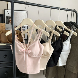 德绒蕾丝花边挂脖吊带保暖背心女秋冬内搭带胸垫百搭打底衫上衣潮