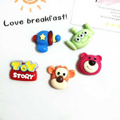 diy装饰卡通虎熊证件贴树脂