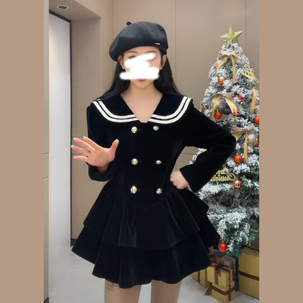 拾六南小个子自制2023新款设计感小众学院风海军领纽扣黑色连衣裙