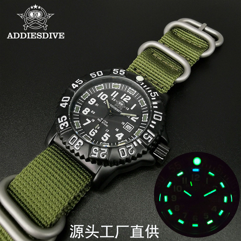 抖音爆款多功能男士非机械硬汉手表夜户外防水men wristwatch ins