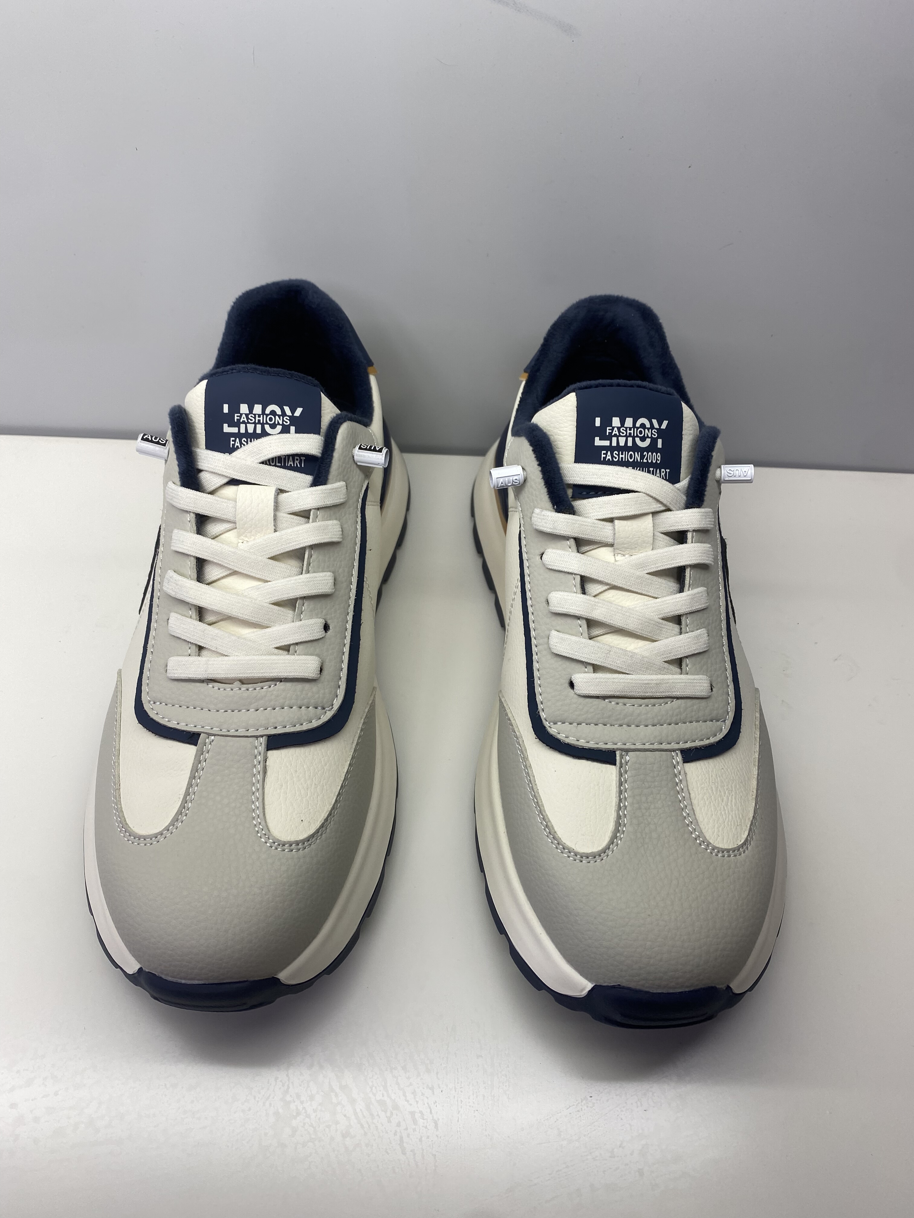 冬季加绒男鞋休闲鞋男百搭真皮小白鞋软底轻便阿甘鞋（皮鞋码）