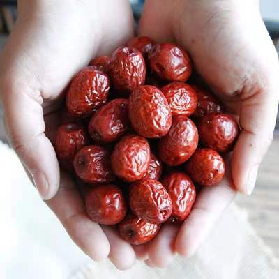 新疆鸡心枣红枣正宗新疆鸡心枣小枣3斤5斤红枣熬粥煲汤孕妇零食