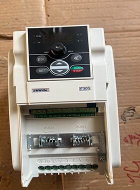 四方E300-4T0037L拆机3.7kW变频器，成色如图实