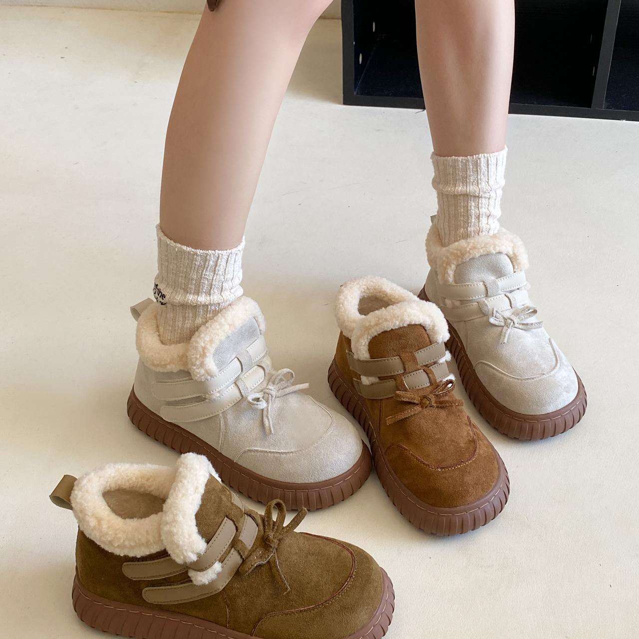 可爱圆头蝴蝶结加绒保暖雪地靴女2025秋冬新款复古防滑羊羔毛棉鞋