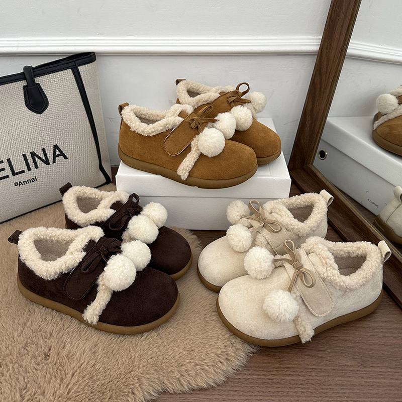 可爱毛球魔术贴毛毛勃肯鞋女2025新款秋冬厚底保暖棉鞋加绒雪地靴
