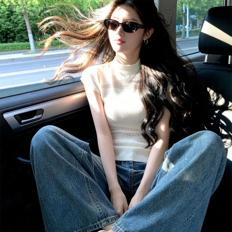 白色半高领冰丝针织短袖t恤女