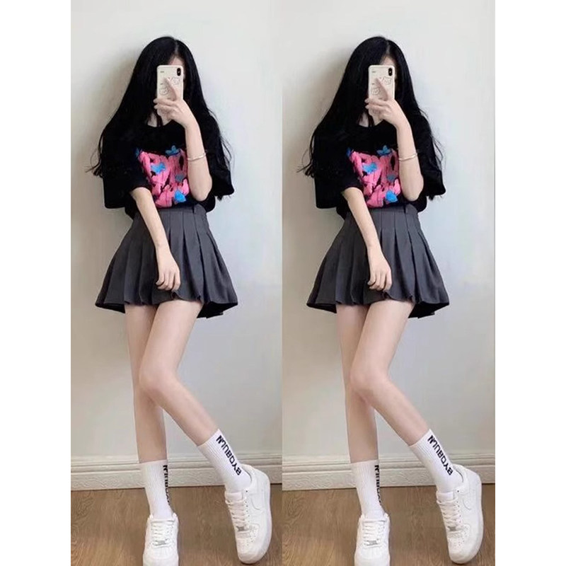 穿搭小个子炸街百褶裙两件套装女