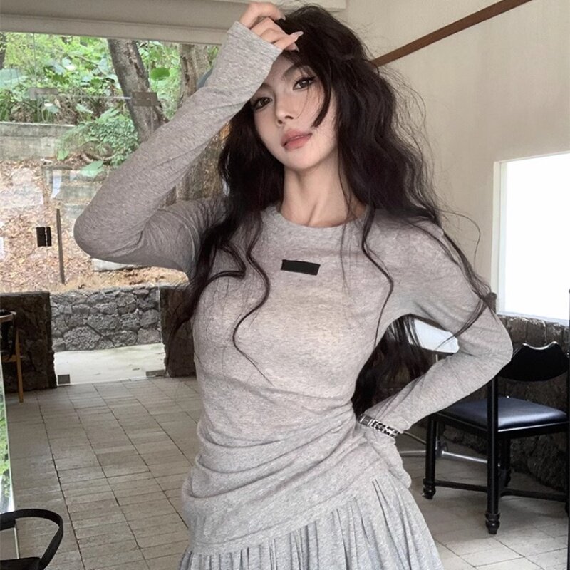 半身短裙两件套灰色贴布修身长袖