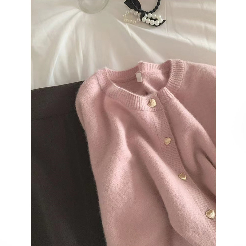 温柔风粉色针织开衫女高级感