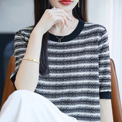 LOKA LURA条纹提花短袖t恤女士夏季打底衫洋派大尺码冰丝针织上衣